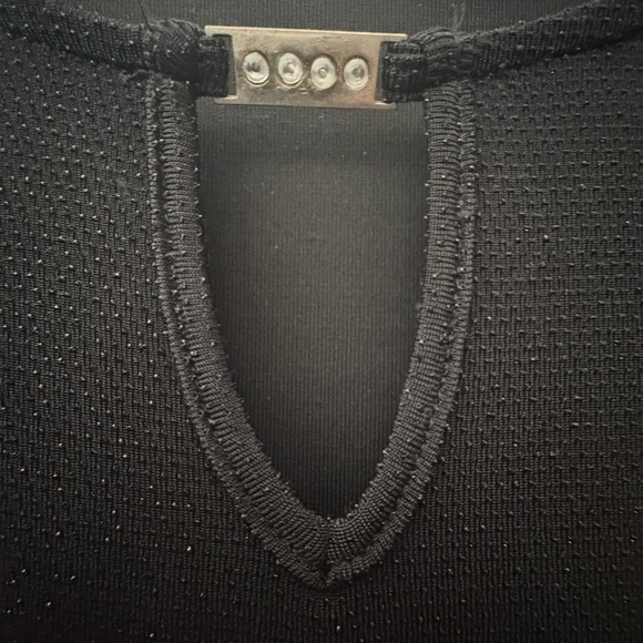 Elegant Black Women's Top - Picture 2 of 6